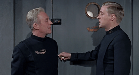 The Captain talks to Montag