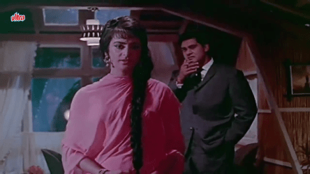Saira Banu and Joy Mukherjee in Yeh Zindagi Kitni Haseen Hai