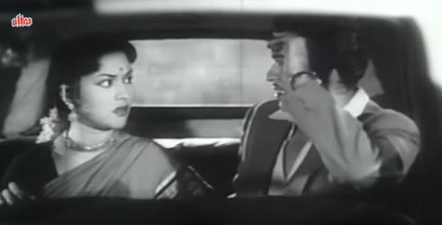 Anand meets Janaki in a taxi